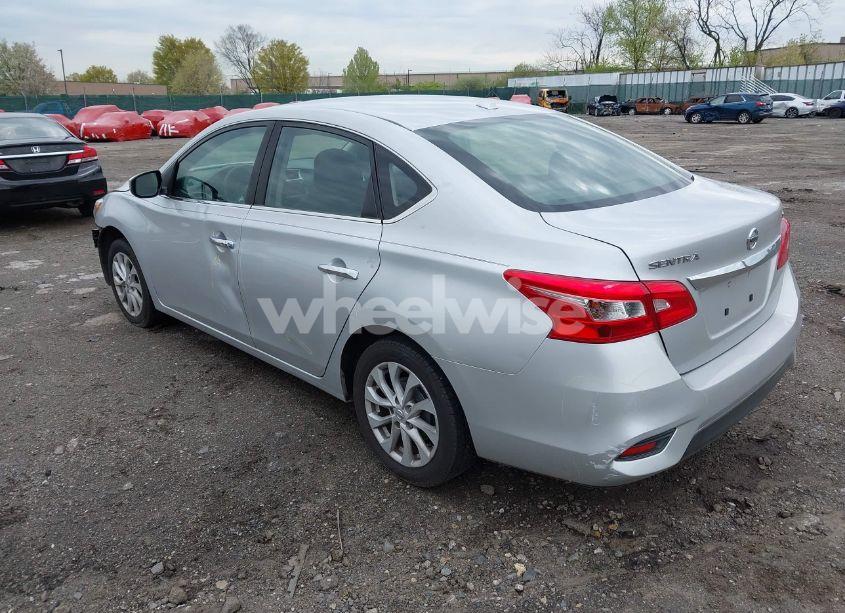Photo 3 of 2019 Nissan Sentra SV (VIN 3N1AB7AP9KY245202)