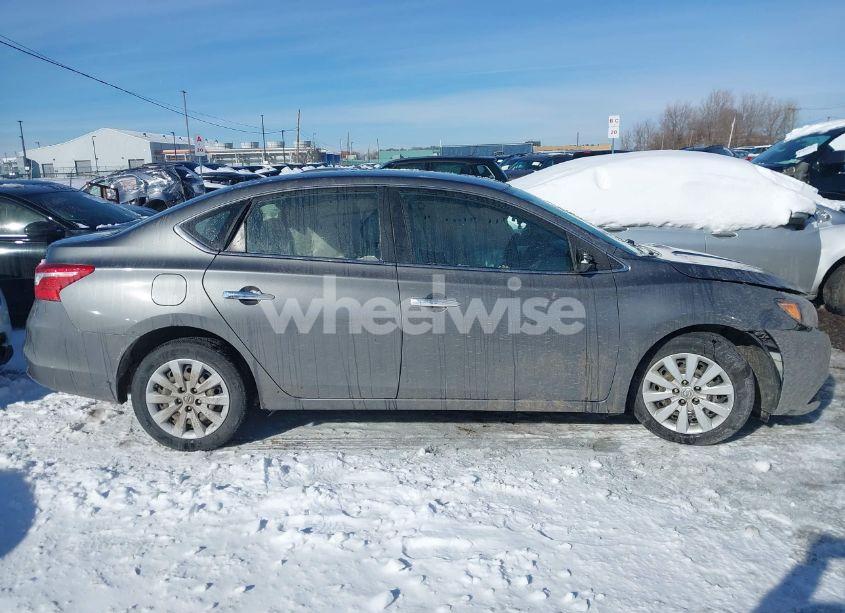 Photo 13 of 2019 Nissan Sentra S (VIN 3N1AB7AP9KY245295)