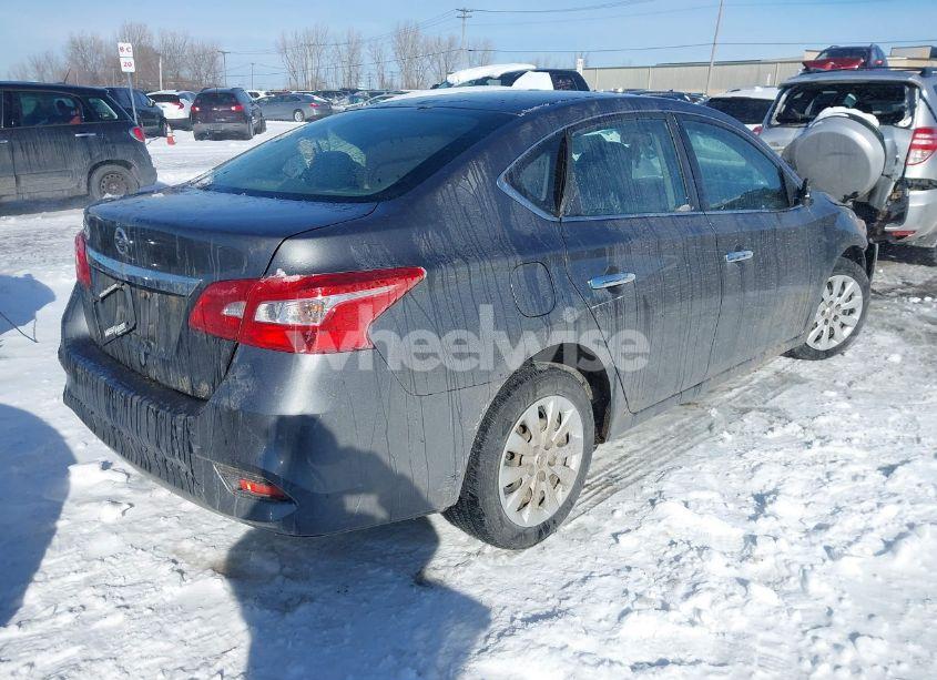 Photo 4 of 2019 Nissan Sentra S (VIN 3N1AB7AP9KY245295)