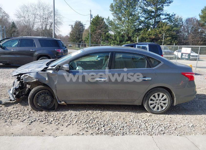 Photo 14 of 2019 Nissan Sentra S (VIN 3N1AB7AP9KY245961)