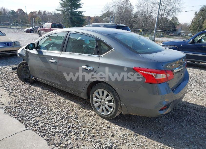 Photo 3 of 2019 Nissan Sentra S (VIN 3N1AB7AP9KY245961)