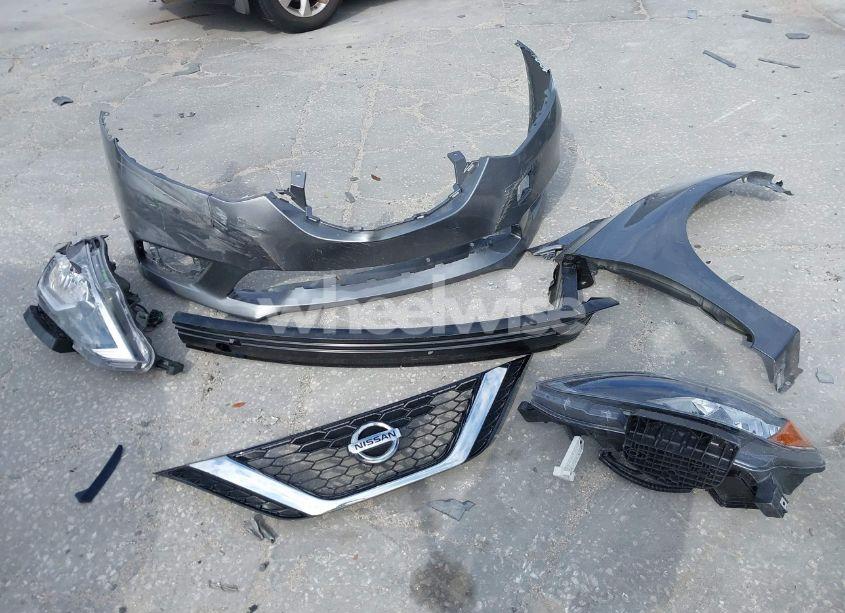 Photo 12 of 2019 Nissan Sentra S (VIN 3N1AB7AP9KY272089)