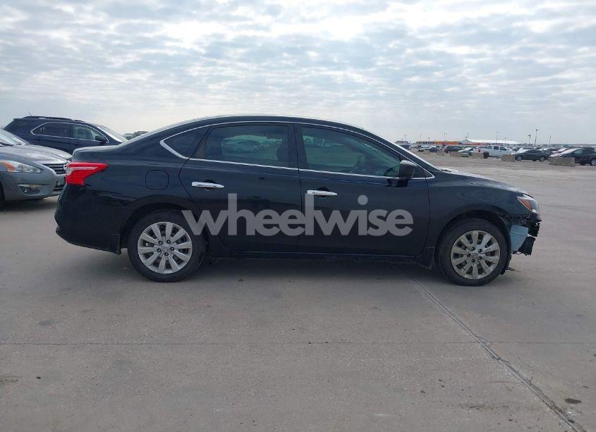 Photo 13 of 2019 Nissan Sentra S (VIN 3N1AB7AP9KY277888)