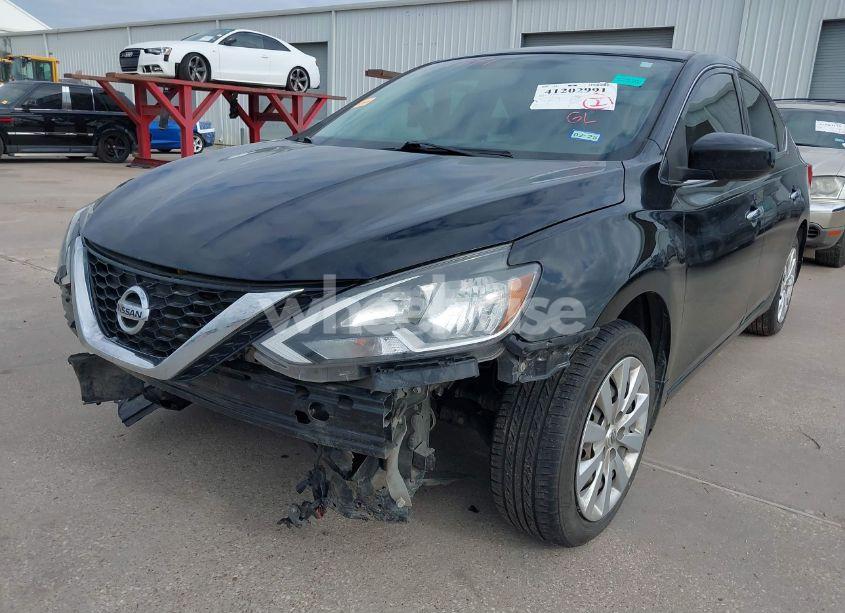 Photo 6 of 2019 Nissan Sentra S (VIN 3N1AB7AP9KY277888)