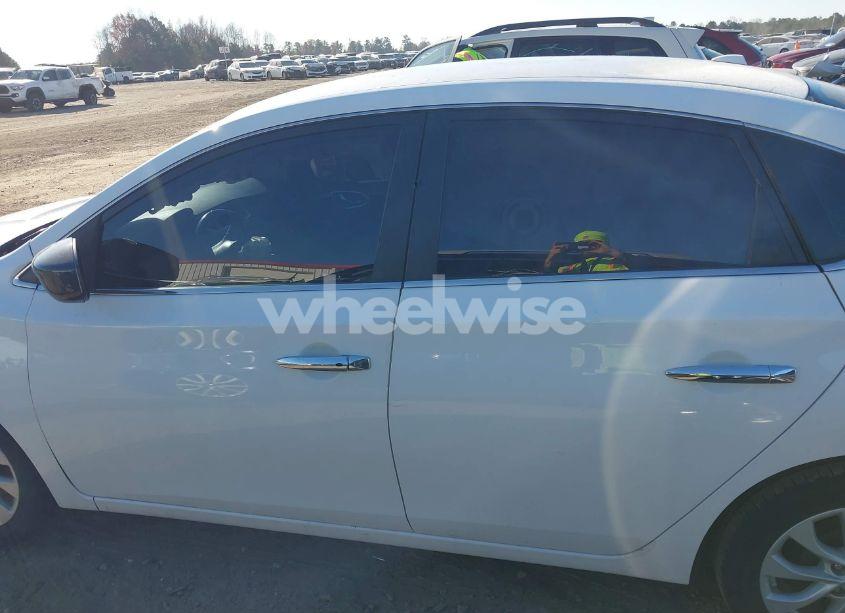 Photo 15 of 2019 Nissan Sentra SV (VIN 3N1AB7AP9KY277938)