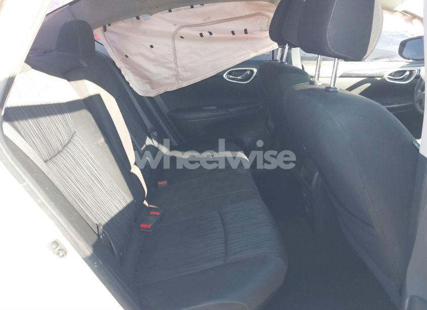 Photo 8 of 2019 Nissan Sentra SV (VIN 3N1AB7AP9KY277938)