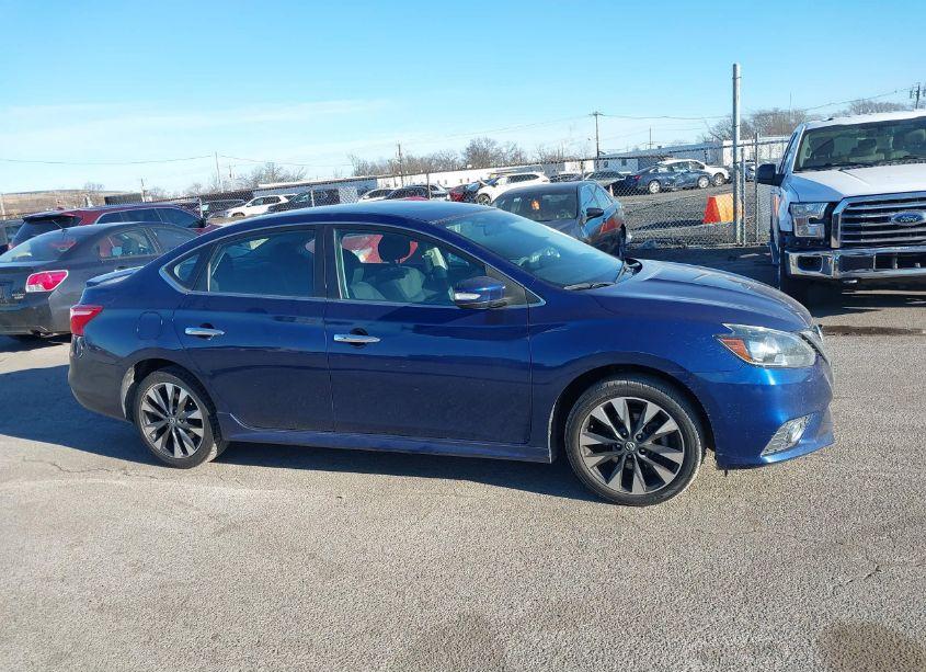 Photo 13 of 2019 Nissan Sentra SR (VIN 3N1AB7AP9KY296750)