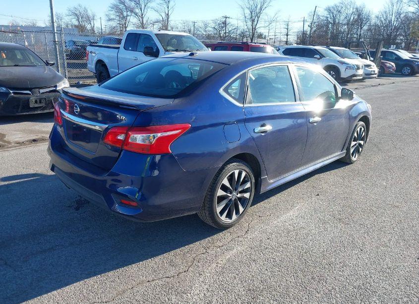Photo 4 of 2019 Nissan Sentra SR (VIN 3N1AB7AP9KY296750)