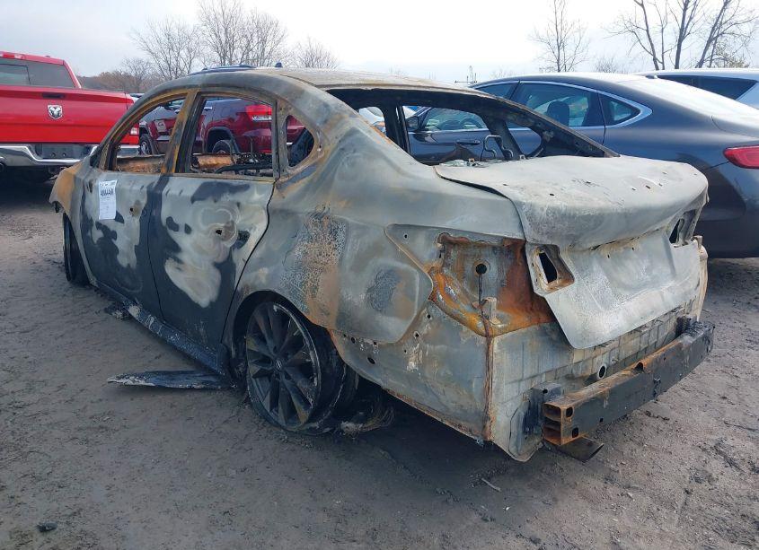 Photo 3 of 2019 Nissan Sentra SR (VIN 3N1AB7AP9KY296909)