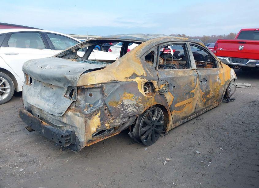 Photo 4 of 2019 Nissan Sentra SR (VIN 3N1AB7AP9KY296909)