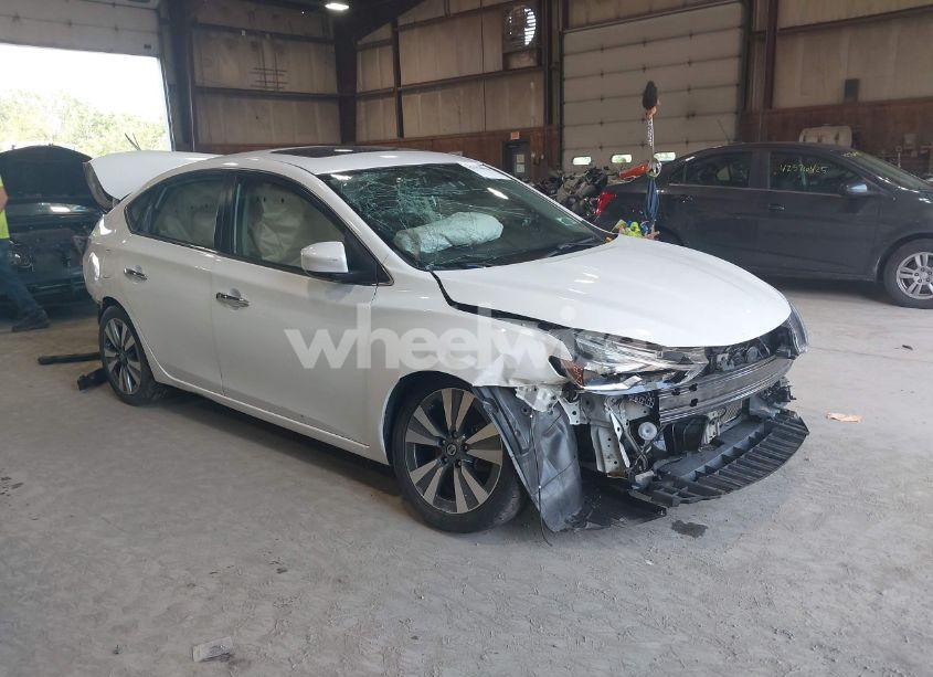 2019 Nissan Sentra SV (VIN 3N1AB7AP9KY300991) main photo