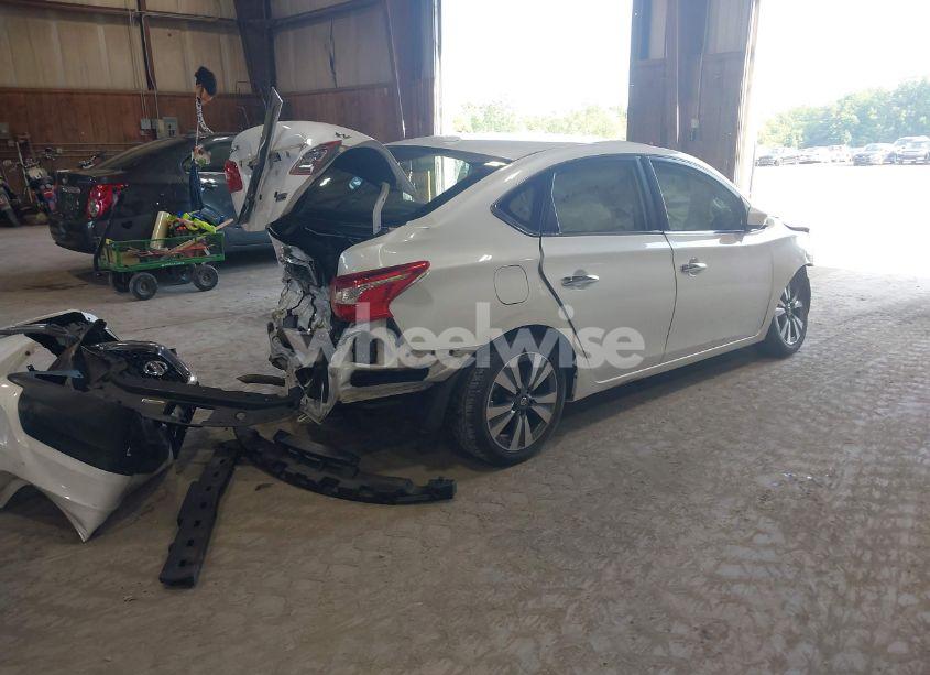 Photo 4 of 2019 Nissan Sentra SV (VIN 3N1AB7AP9KY300991)