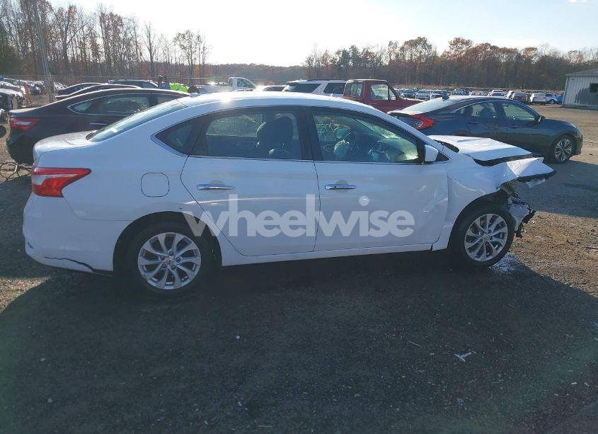 Photo 13 of 2019 Nissan Sentra SV (VIN 3N1AB7AP9KY308279)