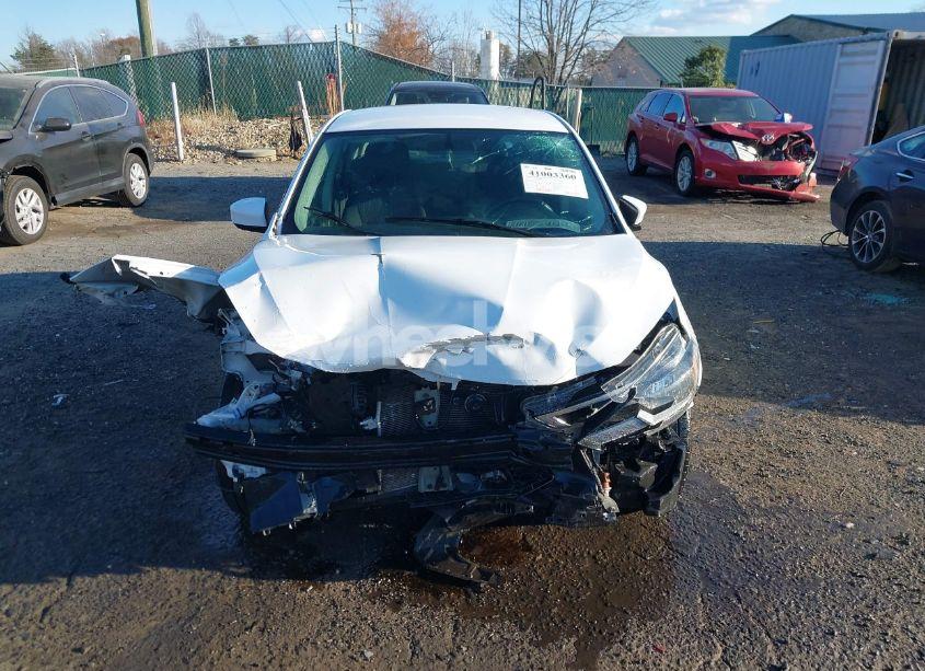 Photo 6 of 2019 Nissan Sentra SV (VIN 3N1AB7AP9KY308279)