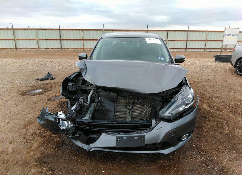 Photo 13 of 2019 Nissan Sentra SR (VIN 3N1AB7AP9KY351648)