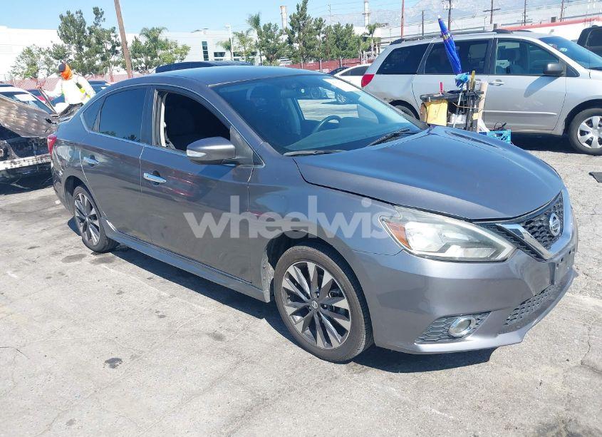 2019 Nissan Sentra SR (VIN 3N1AB7AP9KY352430) main photo