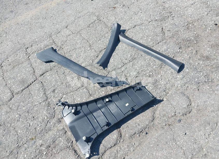 Photo 12 of 2019 Nissan Sentra SR (VIN 3N1AB7AP9KY352430)