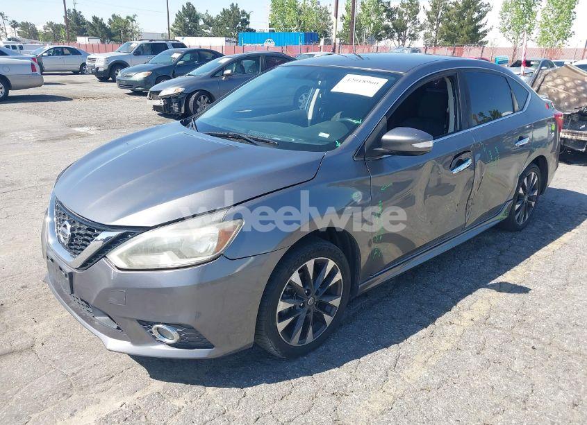 Photo 2 of 2019 Nissan Sentra SR (VIN 3N1AB7AP9KY352430)