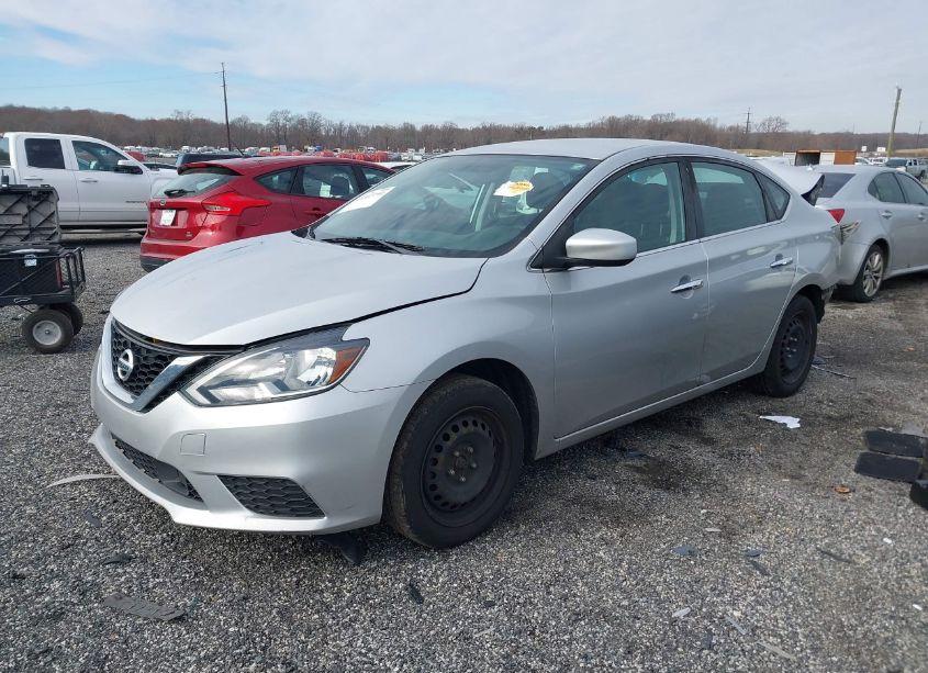 Photo 2 of 2019 Nissan Sentra S (VIN 3N1AB7AP9KY353643)