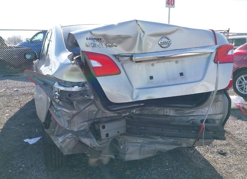 Photo 6 of 2019 Nissan Sentra S (VIN 3N1AB7AP9KY353643)