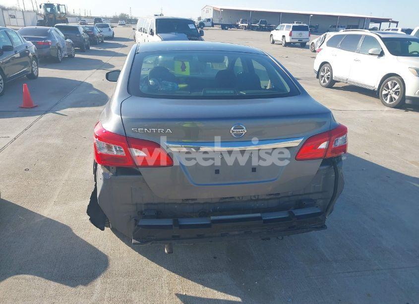 Photo 17 of 2019 Nissan Sentra S (VIN 3N1AB7AP9KY359345)