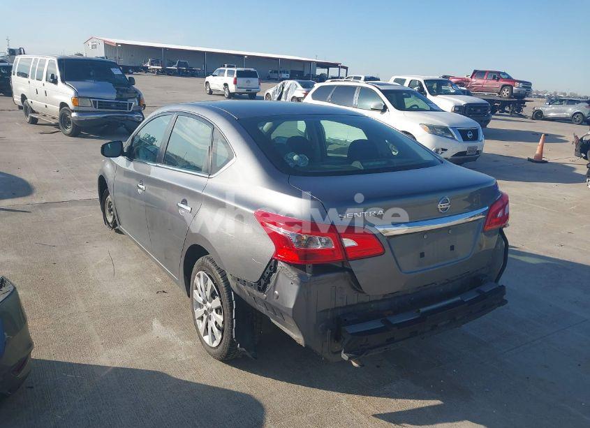 Photo 6 of 2019 Nissan Sentra S (VIN 3N1AB7AP9KY359345)