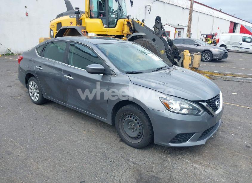 2019 Nissan Sentra S (VIN 3N1AB7AP9KY360883) main photo