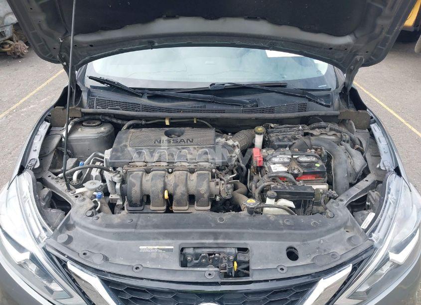Photo 10 of 2019 Nissan Sentra S (VIN 3N1AB7AP9KY360883)