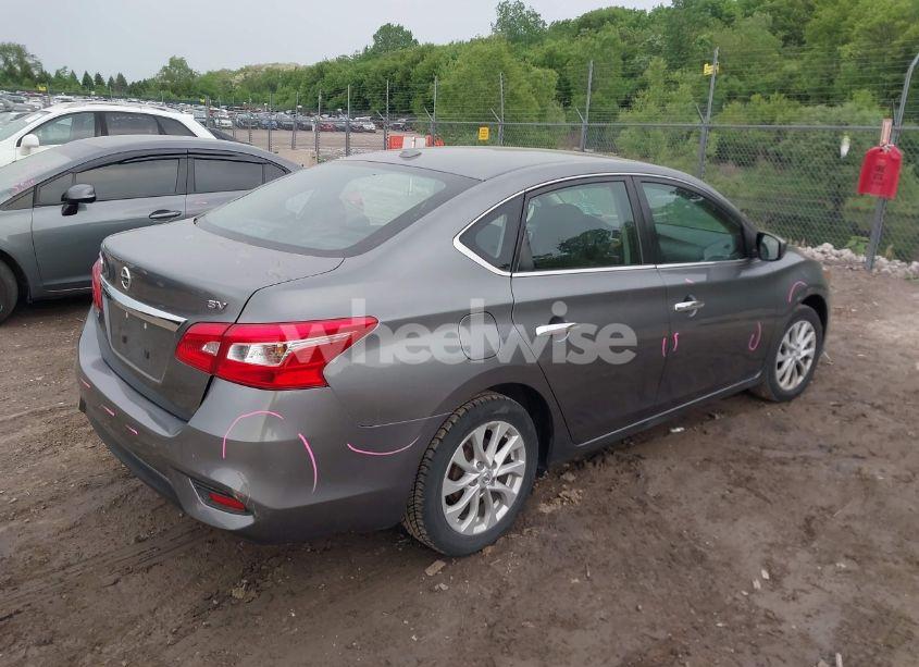 Photo 4 of 2019 Nissan Sentra SV (VIN 3N1AB7AP9KY367557)