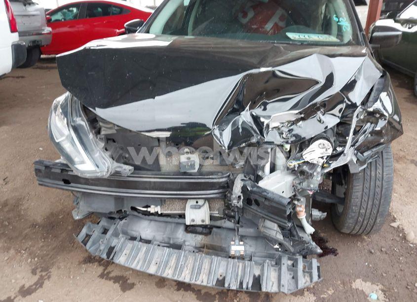 Photo 6 of 2019 Nissan Sentra SV (VIN 3N1AB7AP9KY387730)