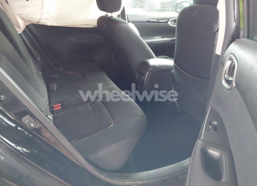 Photo 8 of 2019 Nissan Sentra SV (VIN 3N1AB7AP9KY387730)