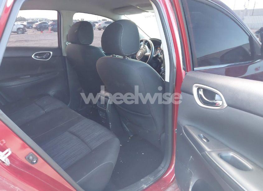 Photo 8 of 2019 Nissan Sentra SV (VIN 3N1AB7AP9KY392104)