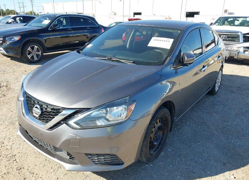 Photo 2 of 2019 Nissan Sentra S (VIN 3N1AB7AP9KY406549)