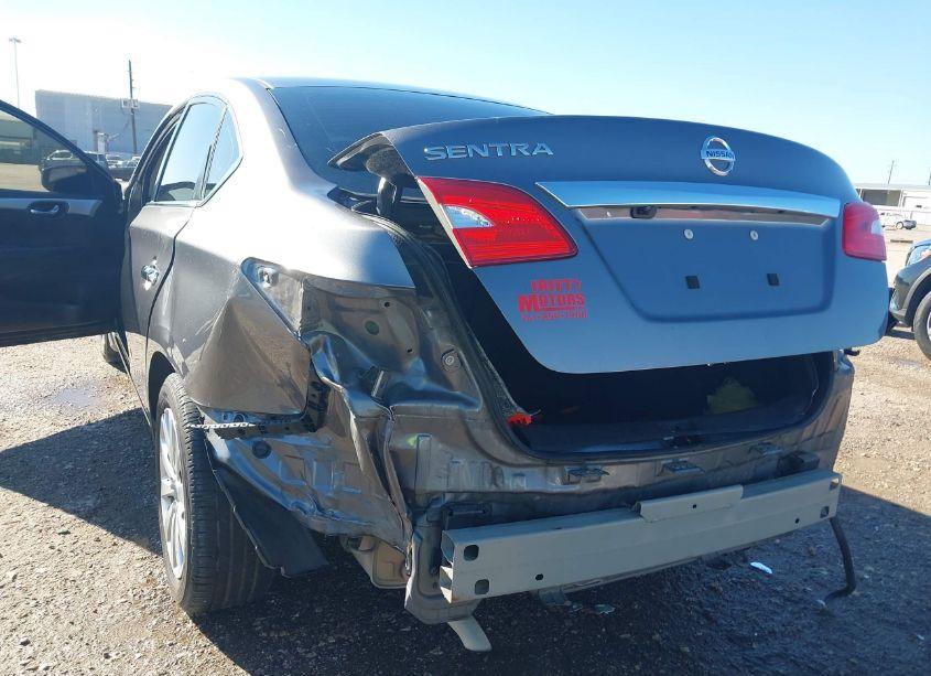 Photo 6 of 2019 Nissan Sentra S (VIN 3N1AB7AP9KY406549)