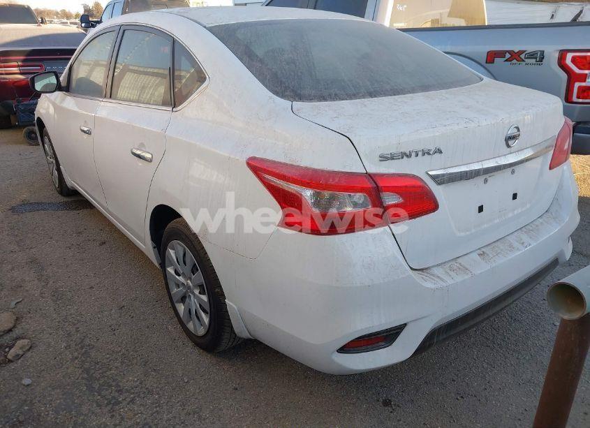 Photo 3 of 2019 Nissan Sentra S (VIN 3N1AB7AP9KY409161)