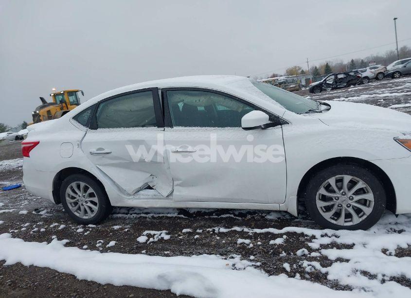 Photo 13 of 2019 Nissan Sentra SV (VIN 3N1AB7AP9KY409239)