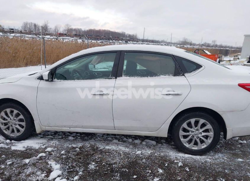 Photo 14 of 2019 Nissan Sentra SV (VIN 3N1AB7AP9KY409239)