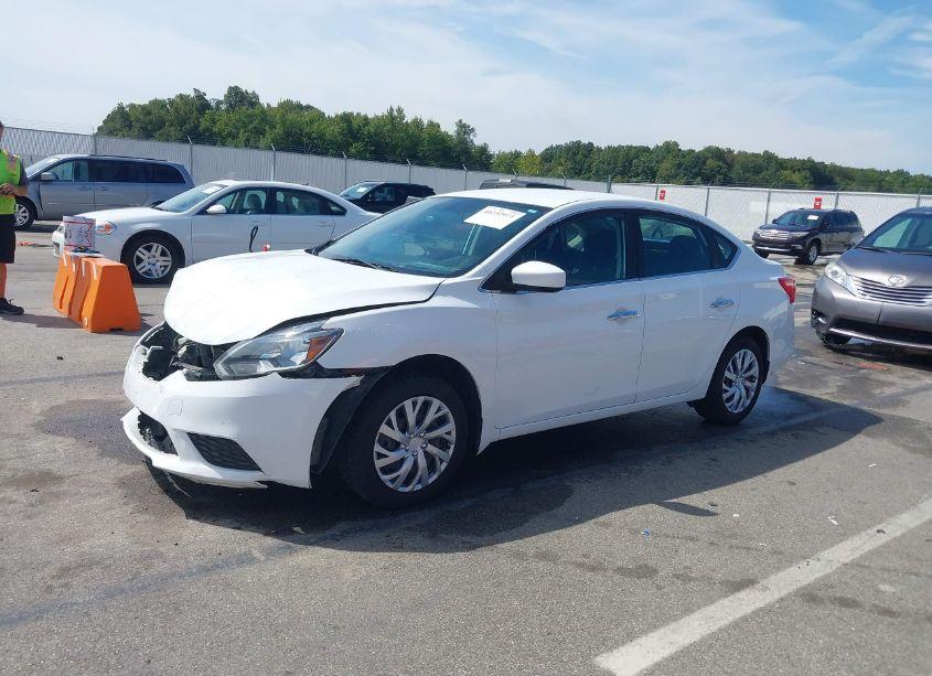 Photo 2 of 2019 Nissan Sentra S (VIN 3N1AB7AP9KY410696)
