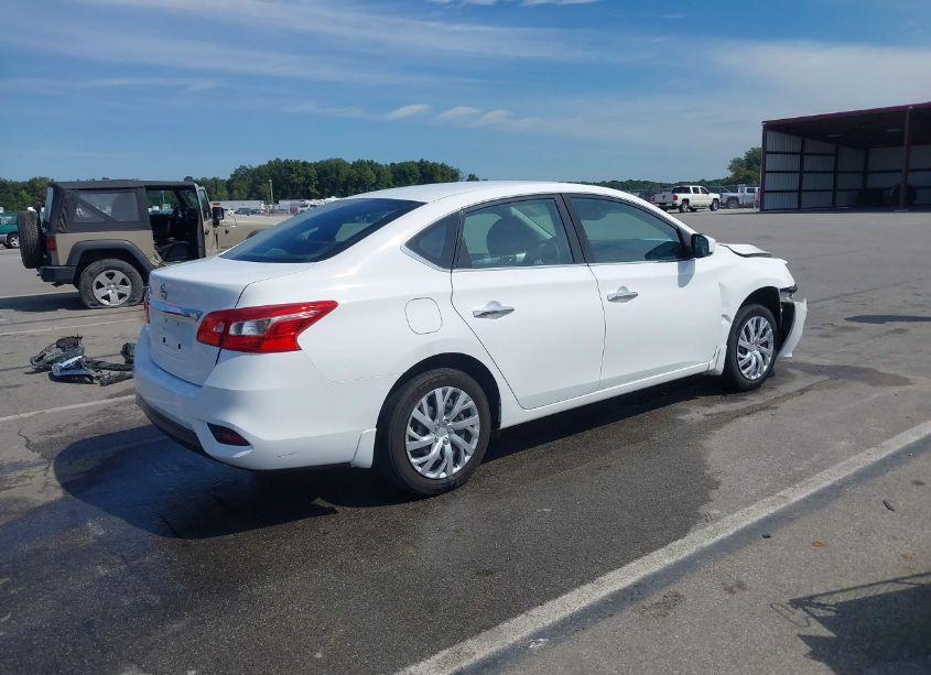 Photo 4 of 2019 Nissan Sentra S (VIN 3N1AB7AP9KY410696)