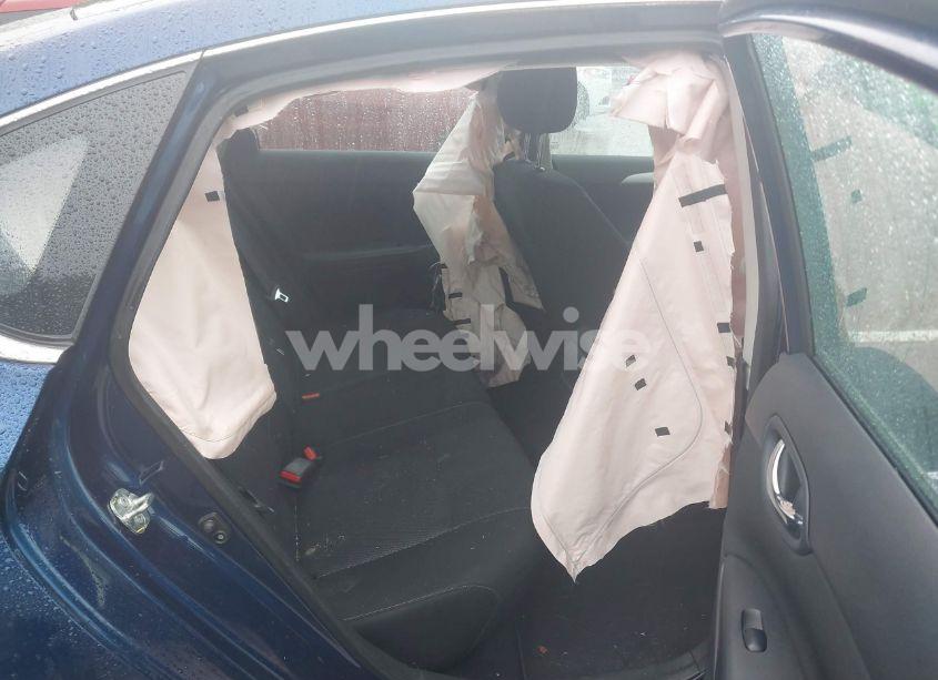 Photo 8 of 2019 Nissan Sentra S (VIN 3N1AB7AP9KY414361)