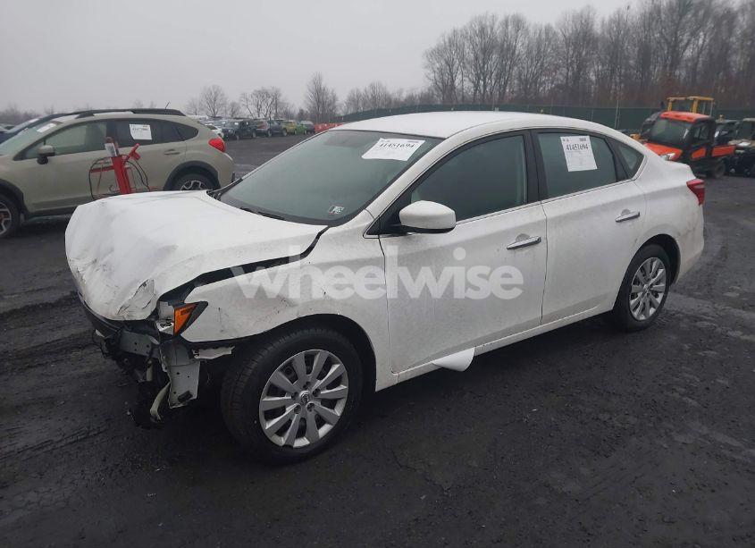 Photo 2 of 2019 Nissan Sentra S (VIN 3N1AB7AP9KY419981)