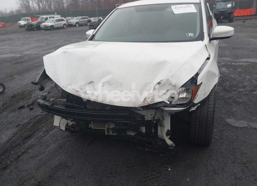 Photo 6 of 2019 Nissan Sentra S (VIN 3N1AB7AP9KY419981)