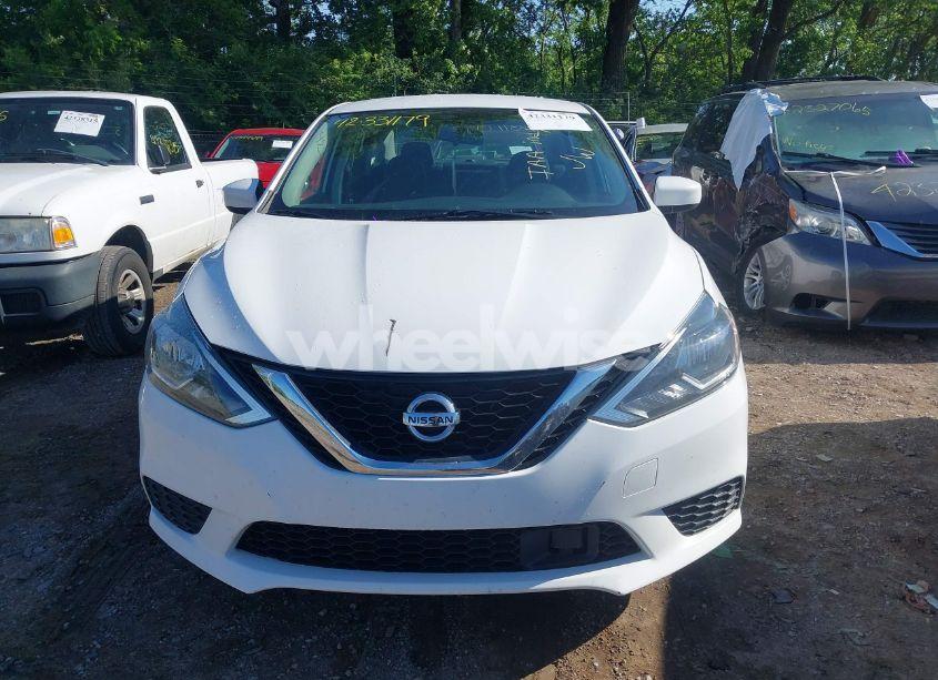 Photo 12 of 2019 Nissan Sentra SV (VIN 3N1AB7AP9KY420452)