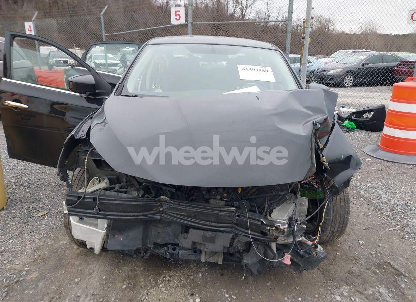 Photo 12 of 2019 Nissan Sentra SV (VIN 3N1AB7AP9KY427238)