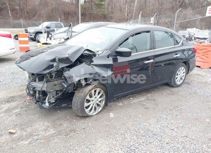 Photo 2 of 2019 Nissan Sentra SV (VIN 3N1AB7AP9KY427238)