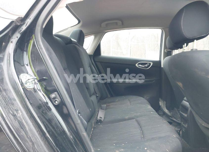 Photo 8 of 2019 Nissan Sentra SV (VIN 3N1AB7AP9KY427238)