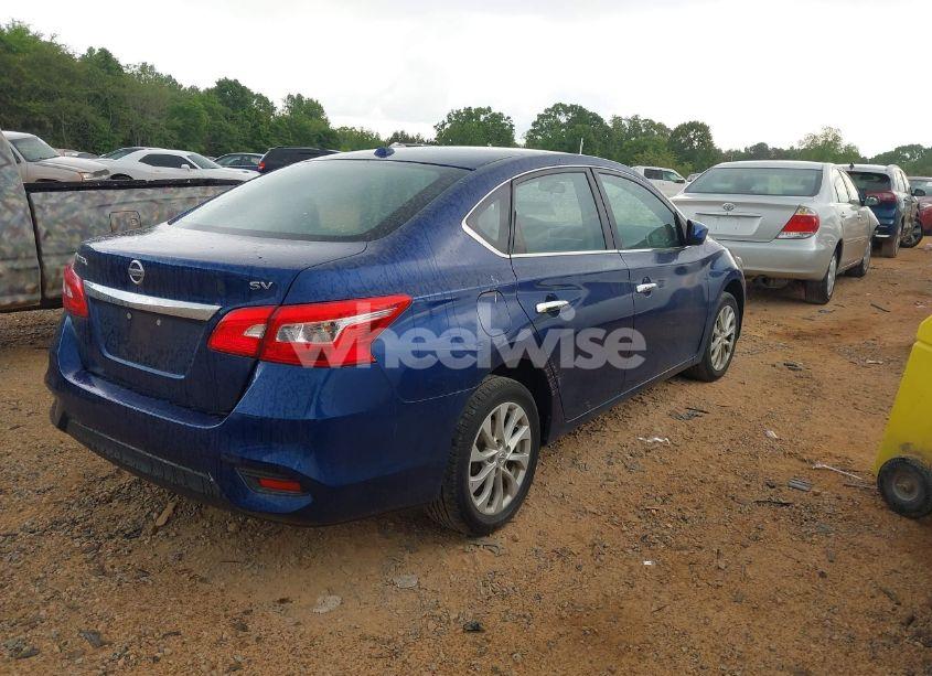 Photo 4 of 2019 Nissan Sentra SV (VIN 3N1AB7AP9KY429653)