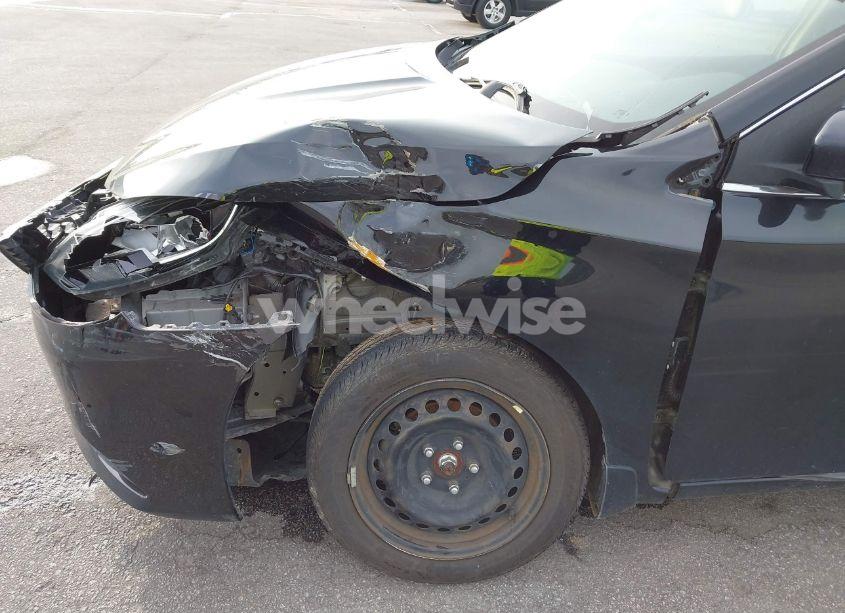 Photo 6 of 2019 Nissan Sentra S (VIN 3N1AB7AP9KY442998)