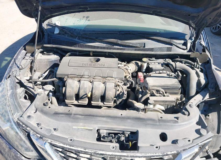 Photo 10 of 2019 Nissan Sentra S (VIN 3N1AB7AP9KY448820)