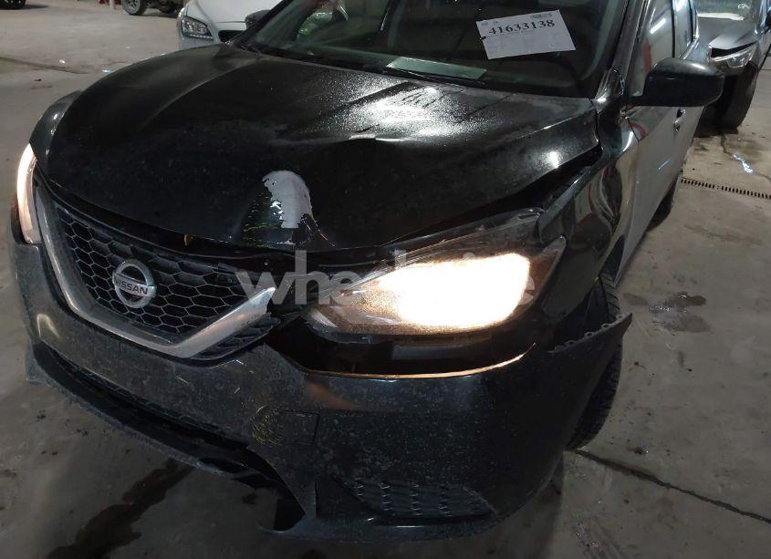 Photo 6 of 2019 Nissan Sentra S (VIN 3N1AB7AP9KY455928)